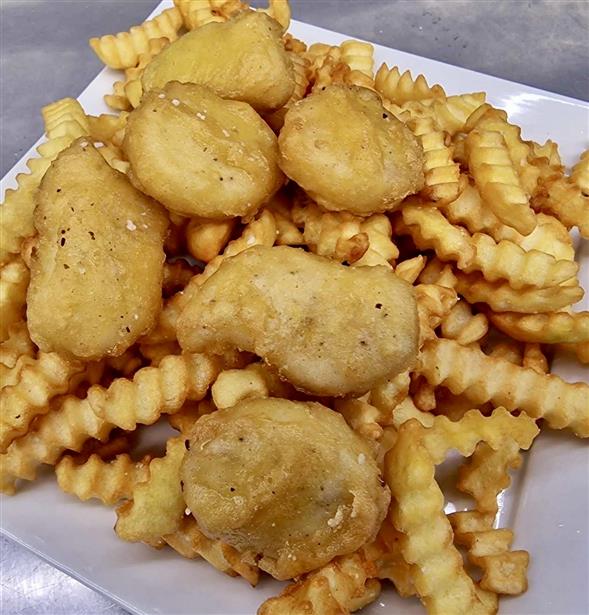 6 Nuggets med pommes frites